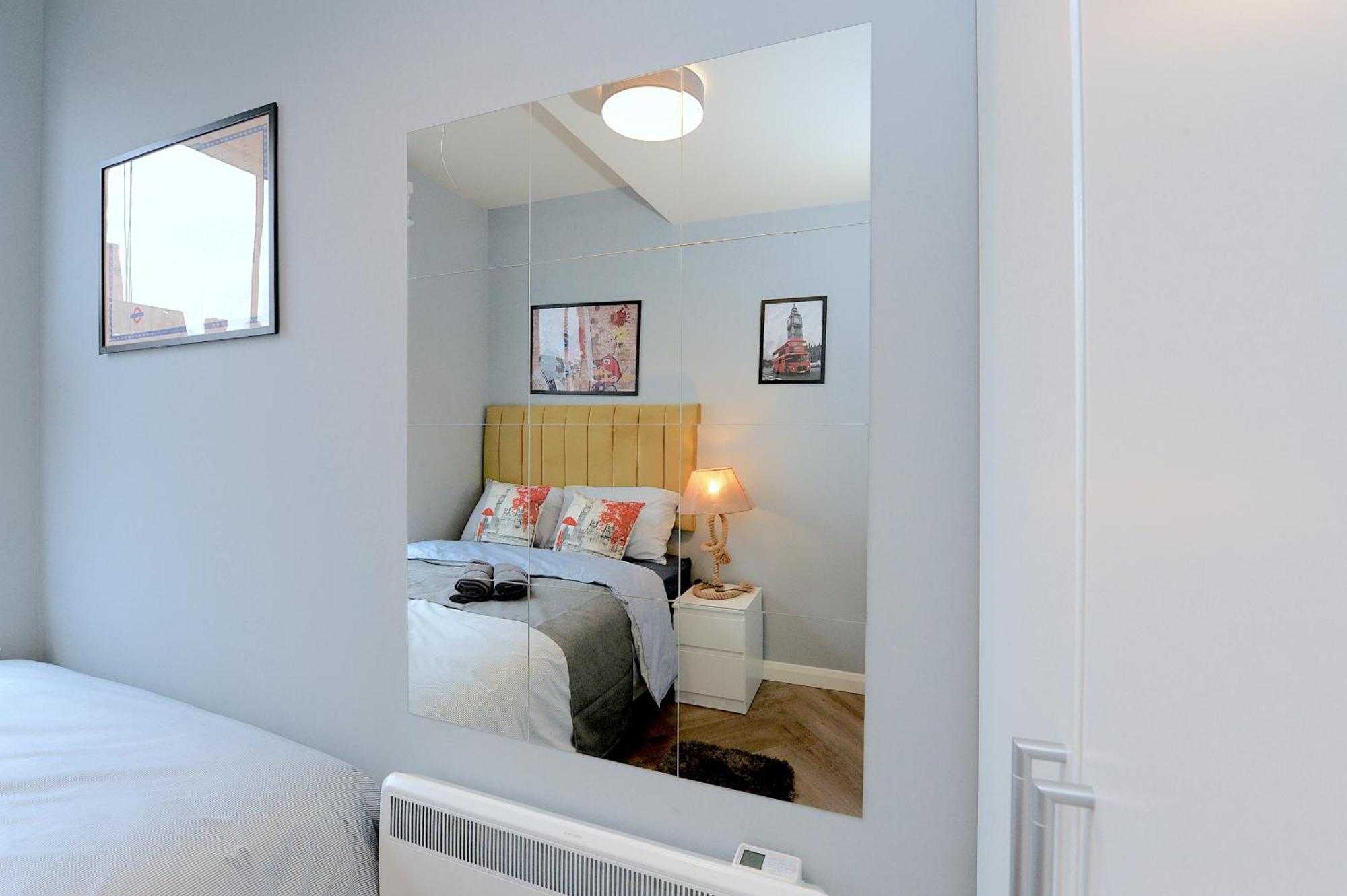 2 Bed Terraced Flat Piccadilly Line Daire Londra Dış mekan fotoğraf